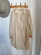 Load image into Gallery viewer, Vintage 1970s floral mini