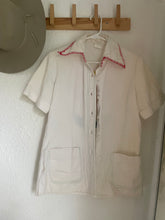 Load image into Gallery viewer, Vintage 70s embroidered flower shirt