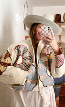 Load image into Gallery viewer, Signature Collection-Dresden plate cropped quilt coat