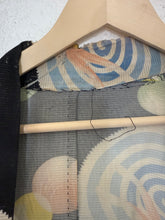 Load image into Gallery viewer, Vintage kimono