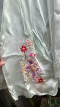 Load image into Gallery viewer, Vintage silk embroidered jacket