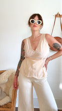 Load image into Gallery viewer, 1930s silk blouse