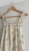 Load image into Gallery viewer, 1930s floral dress