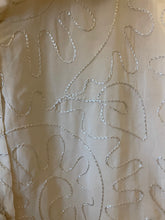 Load image into Gallery viewer, Vintage metallic thread blouse