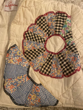 Load image into Gallery viewer, Signature Collection-Dresden plate cropped quilt coat