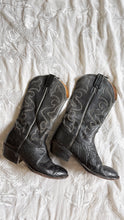 Load image into Gallery viewer, Vintage black cowboy boots- women’s 8 D