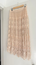 Load image into Gallery viewer, Vintage crochet skirt