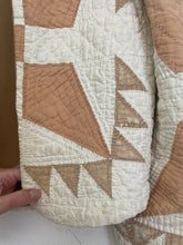 Load image into Gallery viewer, Vintage quilt coat