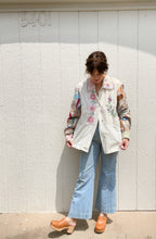 Load image into Gallery viewer, Vintage quilted button up