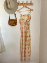 Load image into Gallery viewer, Vintage 30s 40s floral dress