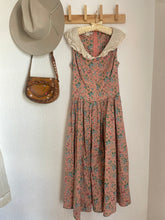 Load image into Gallery viewer, Vintage collared dress