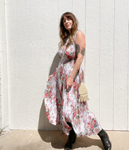 Load image into Gallery viewer, Vintage 90s floral dress