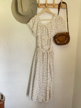 Load image into Gallery viewer, Vintage off the shoulder floral dress