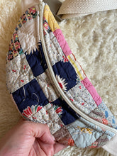 Load image into Gallery viewer, Signature Collection-Fanny pack/crossbody bag