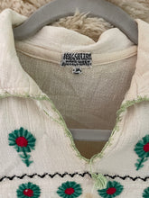 Load image into Gallery viewer, Vintage Indian Cotton embroidered top