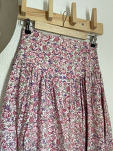 Load image into Gallery viewer, Vintage floral skirt
