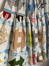 Load image into Gallery viewer, Signature collection-puff sleeve quilt dress