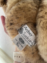 Load image into Gallery viewer, Vintage suede lamb coat