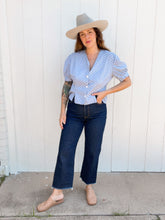 Load image into Gallery viewer, Vintage polka dot top