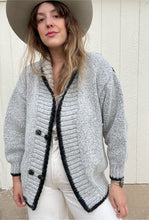 Load image into Gallery viewer, Vintage cardigan