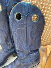 Load image into Gallery viewer, Vintage navy star cowboy boot