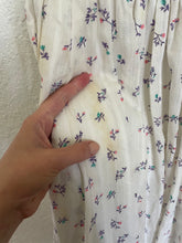 Load image into Gallery viewer, Vintage off the shoulder floral dress