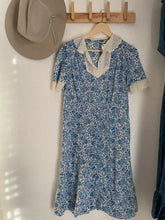 Load image into Gallery viewer, Vintage 30s/40s floral dress
