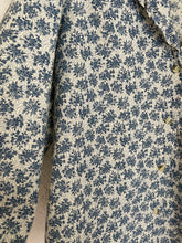 Load image into Gallery viewer, Vintage floral blouse
