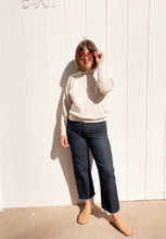 Load image into Gallery viewer, Vintage cream sweatshirt