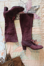 Load image into Gallery viewer, Vintage suede gogo boots