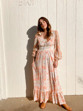 Load image into Gallery viewer, Vintage floral maxi dress