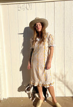 Load image into Gallery viewer, Vintage floral dress