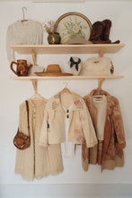 Load image into Gallery viewer, Vintage knit shawl