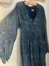 Load image into Gallery viewer, Vintage silk block print dress
