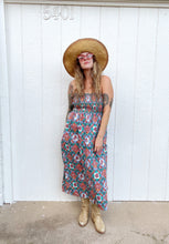 Load image into Gallery viewer, Vintage smocked floral dress