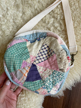 Load image into Gallery viewer, Signature Collection-Circle bag