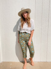 Load image into Gallery viewer, Vintage butterfly pants