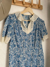 Load image into Gallery viewer, Vintage 30s/40s floral dress