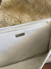 Load image into Gallery viewer, Vintage Meyers leather concho clutch