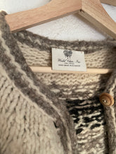 Load image into Gallery viewer, Vintage wool cardigan