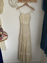 Load image into Gallery viewer, Vintage 70s white maxi