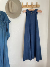 Load image into Gallery viewer, Vintage denim dress