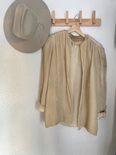 Load image into Gallery viewer, Vintage velvet jacket