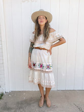 Load image into Gallery viewer, Vintage embroidered dress
