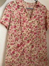 Load image into Gallery viewer, Vintage 50s/60s floral dress