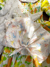 Load image into Gallery viewer, Vintage 30s/40s wrap top