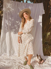 Load image into Gallery viewer, Vintage floral prairie dress