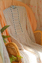 Load image into Gallery viewer, Vintage 1930s floral prairie dress