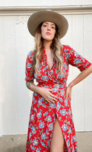 Load image into Gallery viewer, Vintage 1940s wrap dress