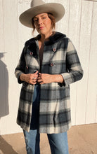 Load image into Gallery viewer, Vintage plaid coat